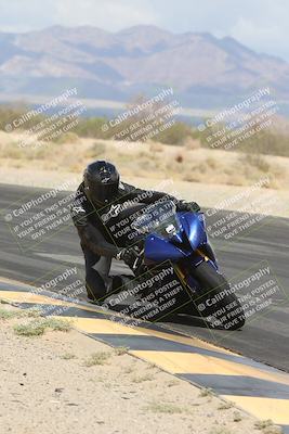 media/May-05-2025-Moto Forza (Mon) [[3c1838c5e5]]/2-B Group/Session 2 (Turn 7 Inside)/
